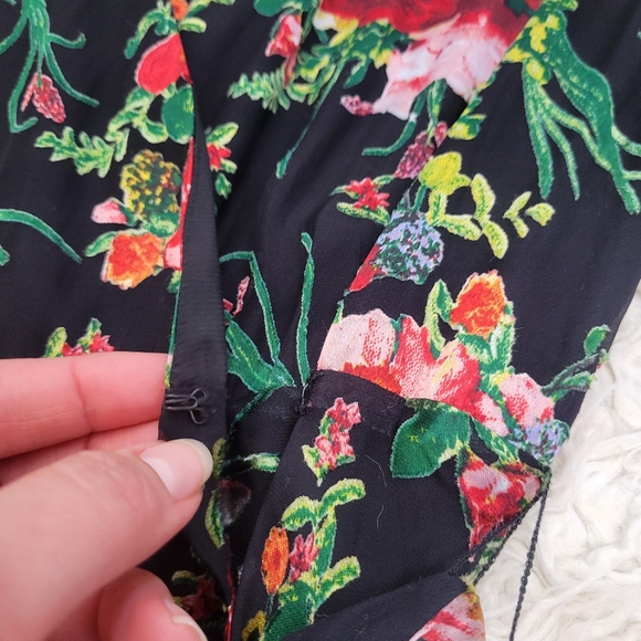 NWT Alice Olivia Abney Silk Floral Wrap Dress SZ 8 - Picture 12 of 15